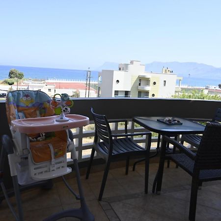 Apartamento Smell Of The Sea Kíssamos Exterior foto